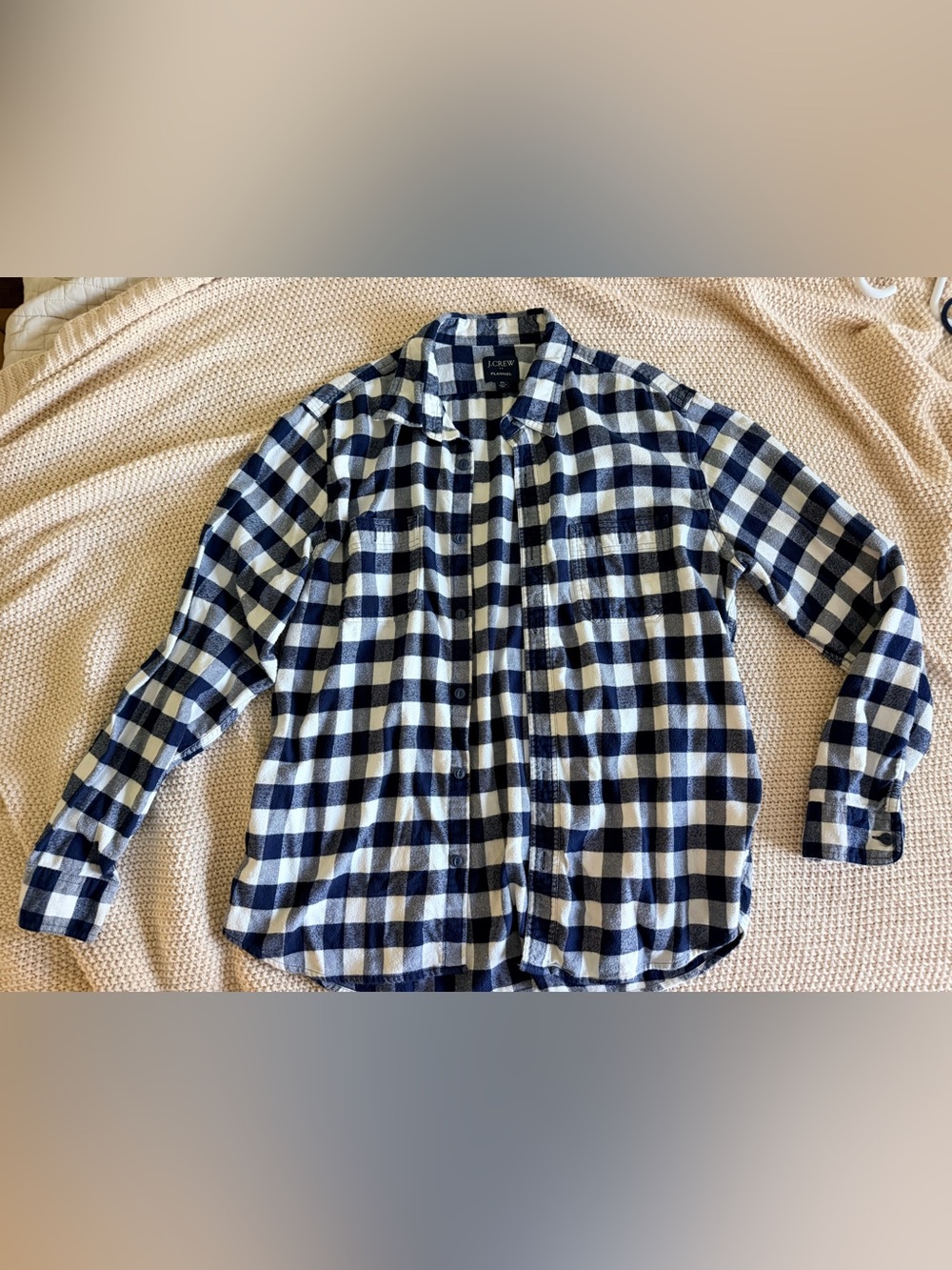 J.Crew Flannel Button-Down — Men’s XL 💙🤍